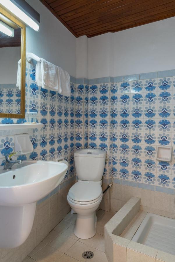 Binji Hotel Epidaurus Eksteriør billede