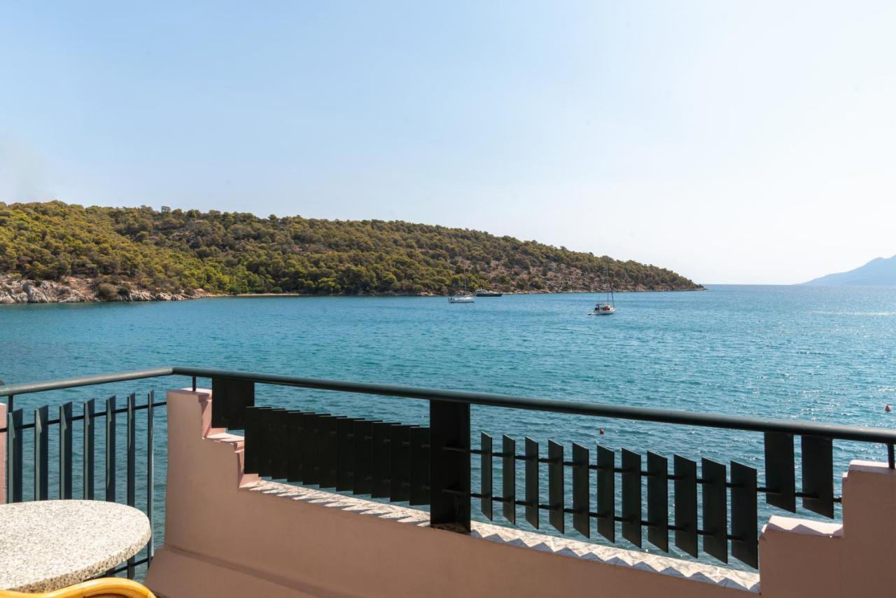 Binji Hotel Epidaurus Eksteriør billede